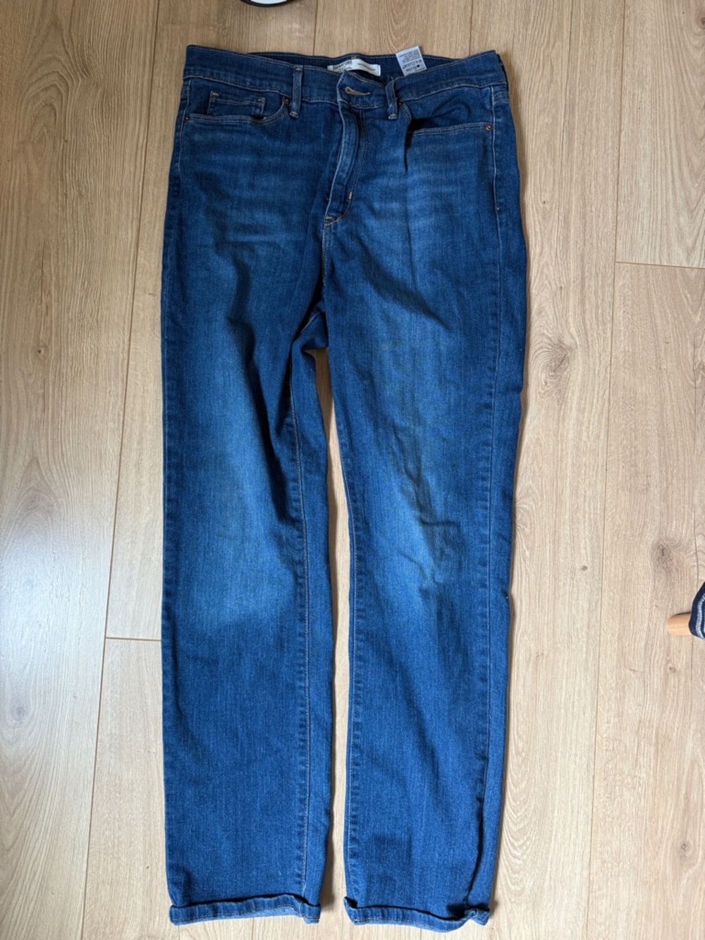 Classic Womens 29 Dark Blue Straight-Leg Jeans